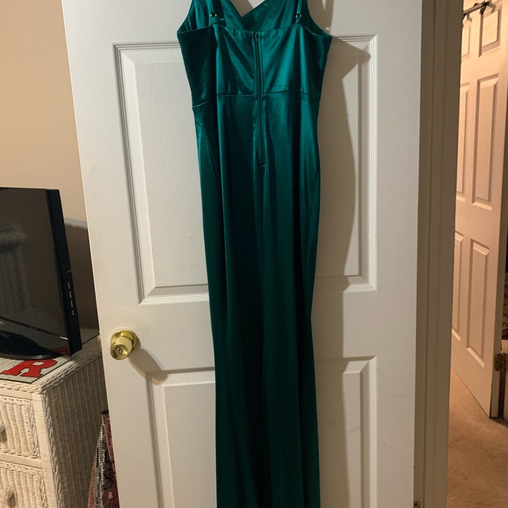 Formal Dress - Picture 3 of 3
